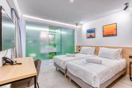 JL Hotel, Malta