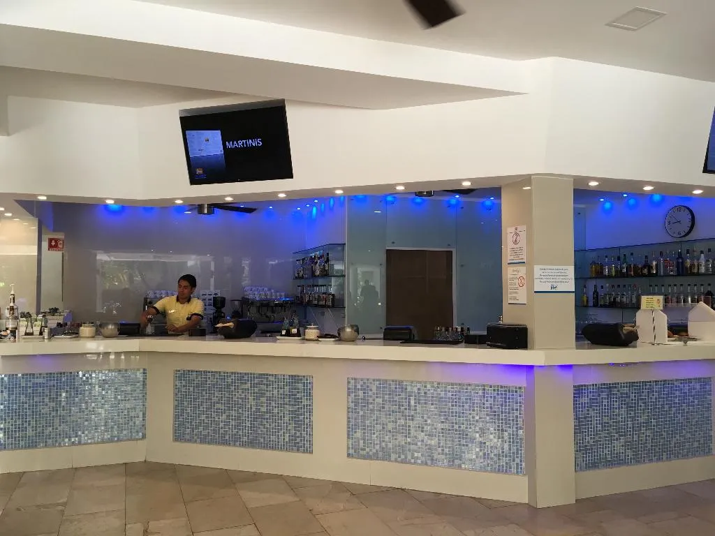 Bar, Viva Maya by Wyndham, Trademark All-Inclusive, Cancun Area