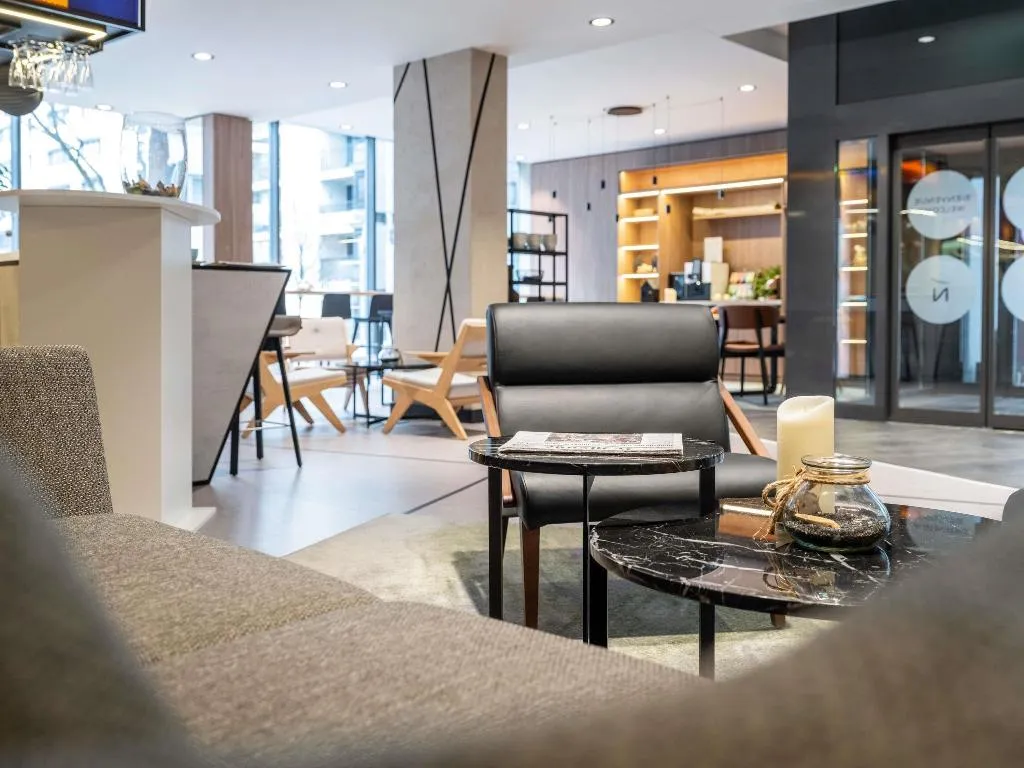 Bar, Novotel Suites Wien City Donau, Vienna