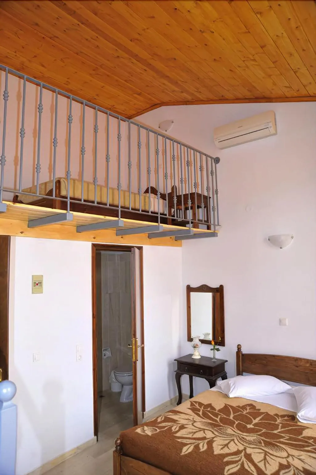 Room, Byzantine Hotel, Crete