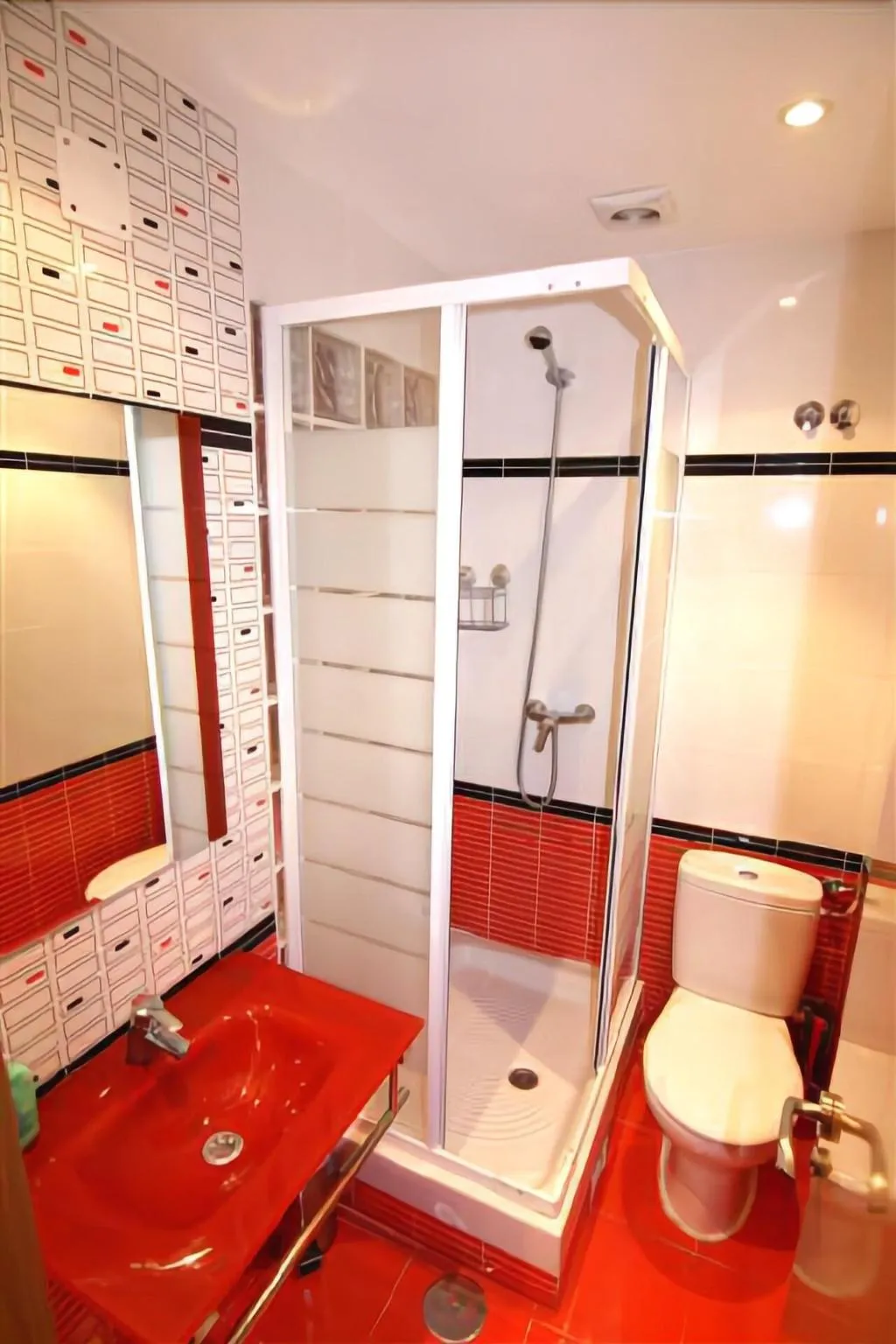 Room, Hostal Abril, Madrid