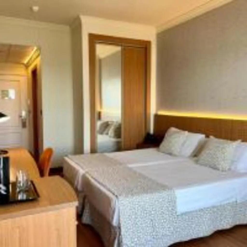 TRIPLE WITH BALCONY Room, Santa Rosa, Costa Del Sol