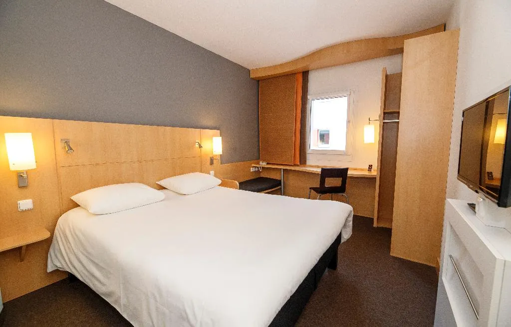DOUBLE STANDARD Room, Ibis Praha Old Town, Prague