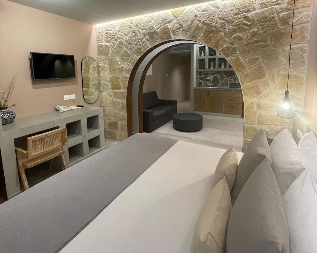 STUDIO DELUXE SEA VIEW Room, Vrachia Beach Hotel & Suites - Adults Only, Cyprus