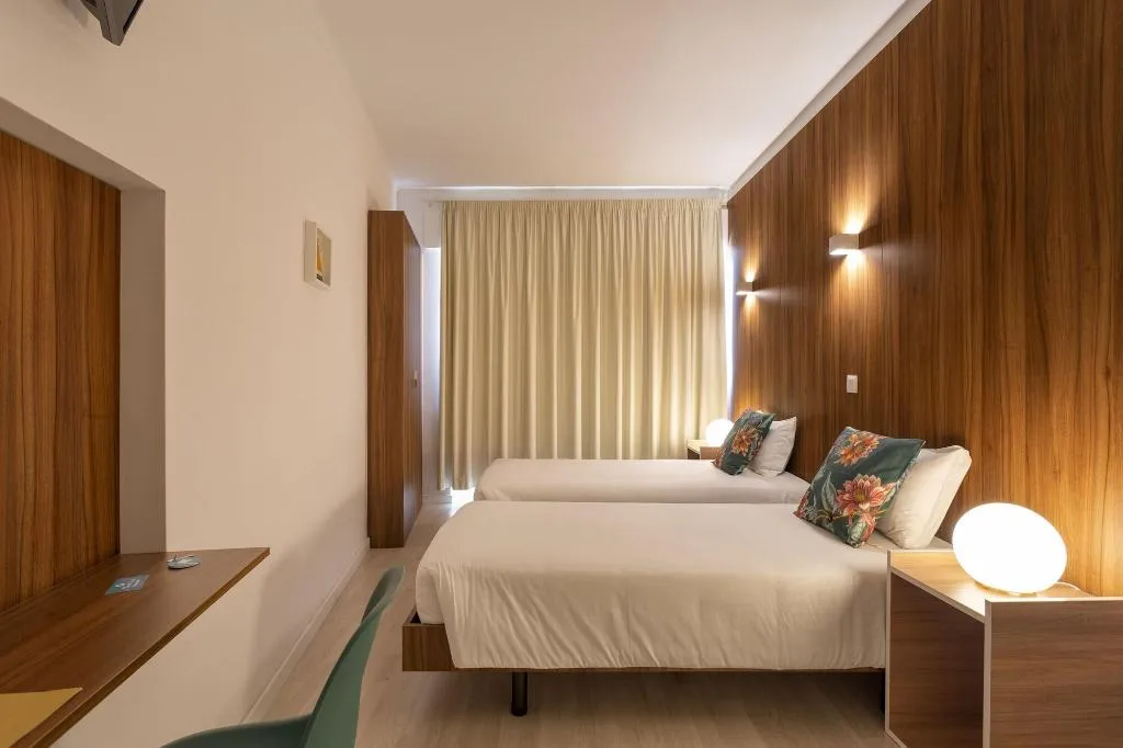 Room, Next Inn, Algarve