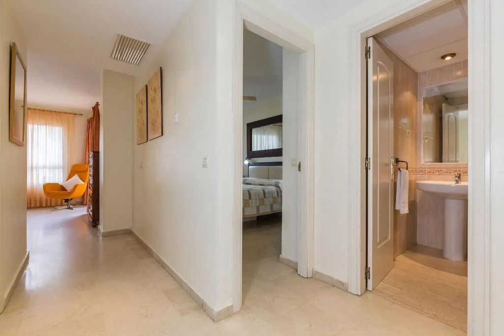Room, Guadalupe Cozy Inns, Costa Del Sol