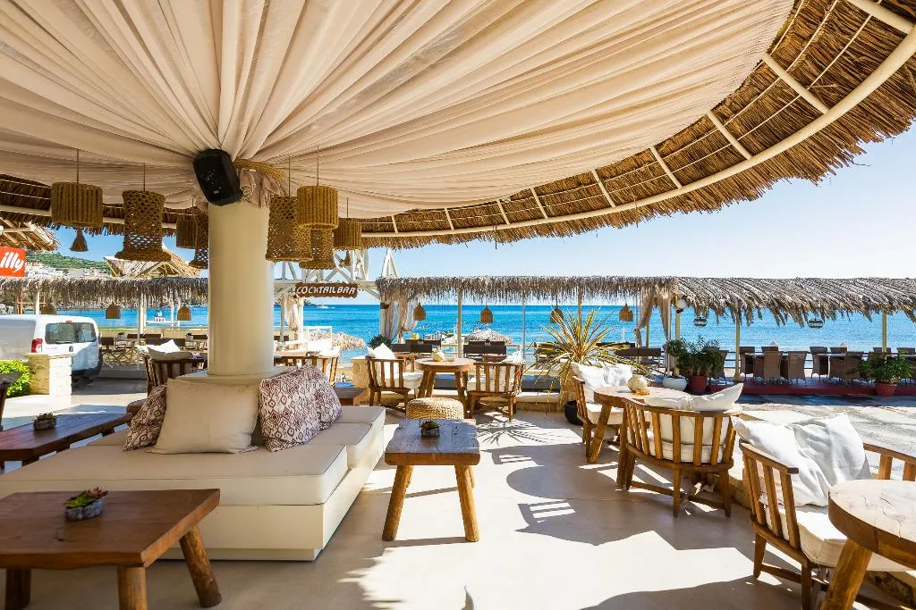 Bar, Nostos Beach Boutique Hotel, Crete