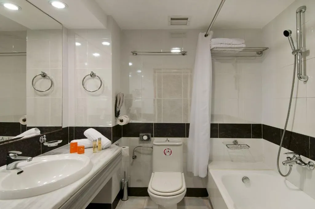 Double or Twin MOUNTAIN VIEW Room, Kipriotis Panorama and Suites, Kos