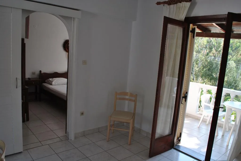 APARTMENT CAPACITY 3 Room, Villa Miltos, Skiathos