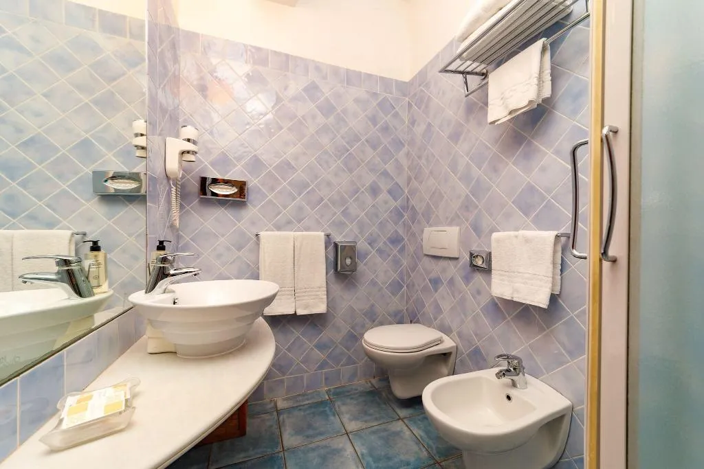 TRIPLE DELUXE Room, Alberi Del Paradiso, Palermo