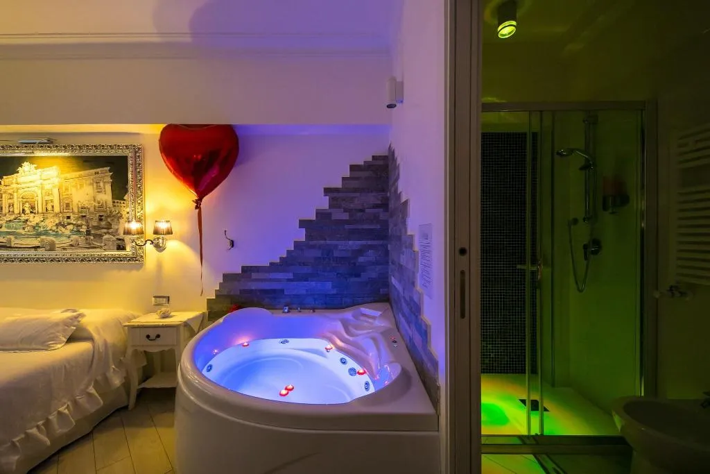 Room, Suites Roma Tiburtina, Rome