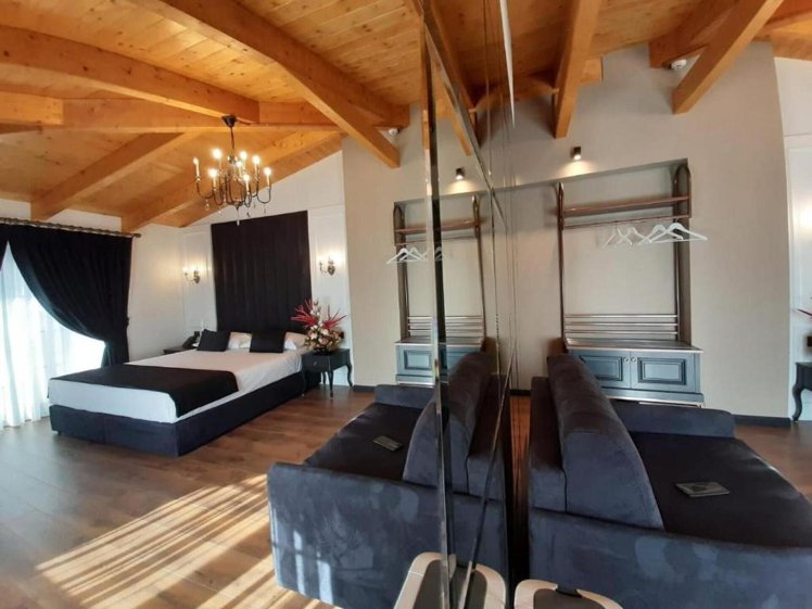 Kloest Hotel, Durres