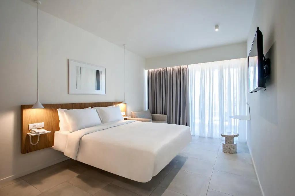 Double or Twin SEA VIEW Room, Radisson Resort Plaza Skiathos, Skiathos