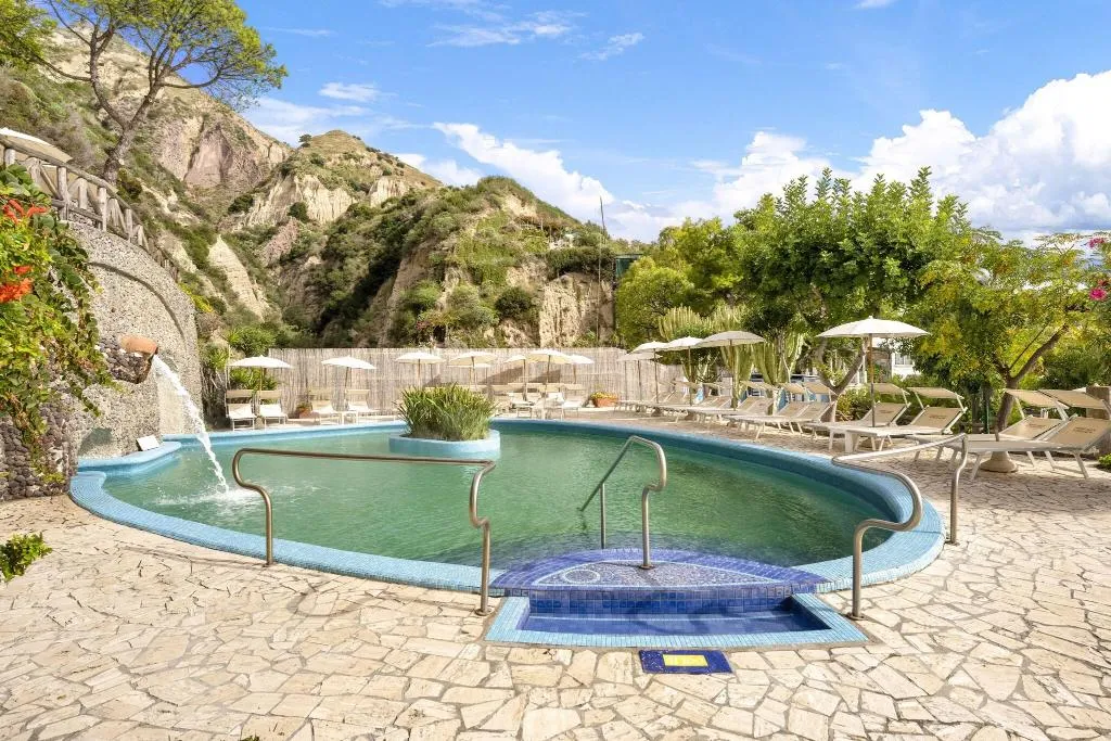 Room, Apollon Club, Naples