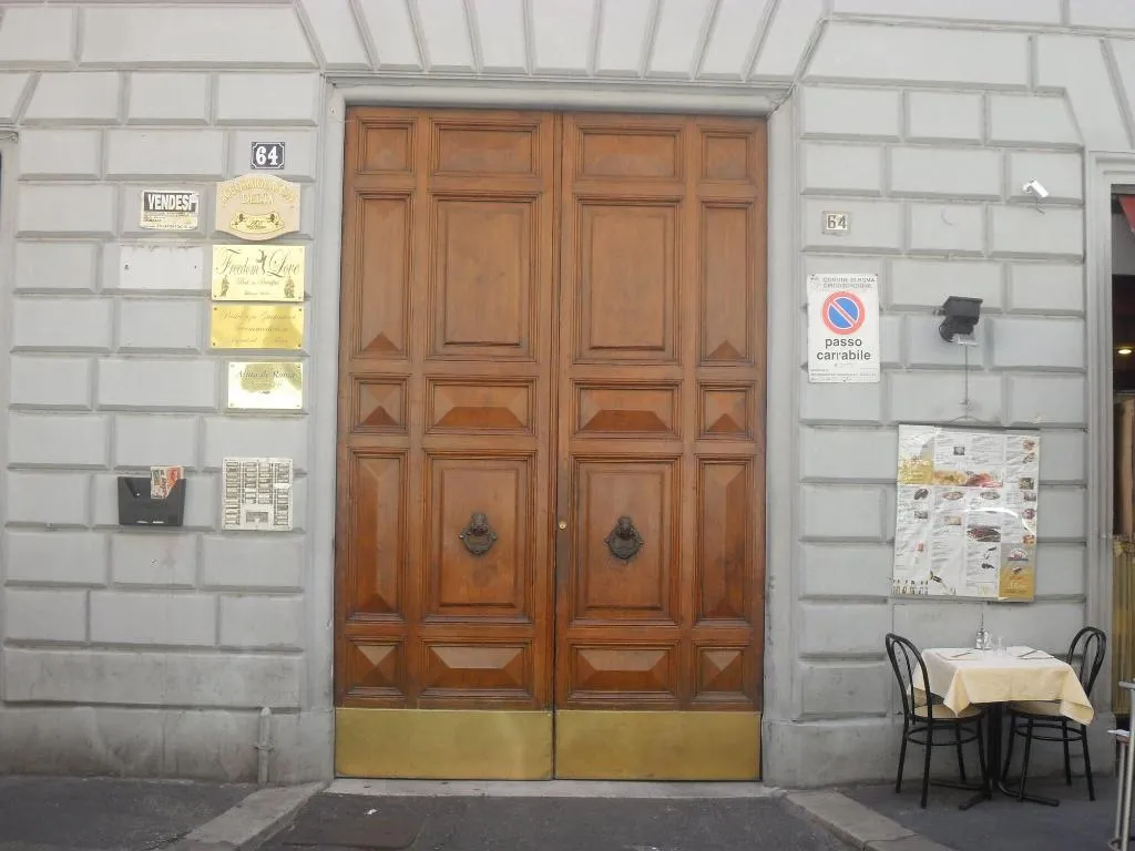 General view, Gemme Di Roma, Naples