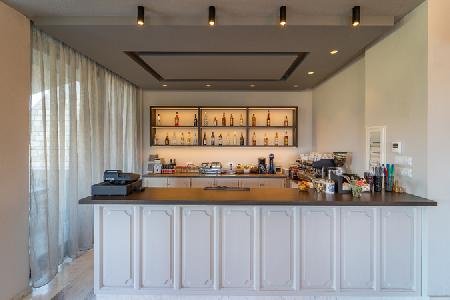 Achilles Hill Hotel, Athens