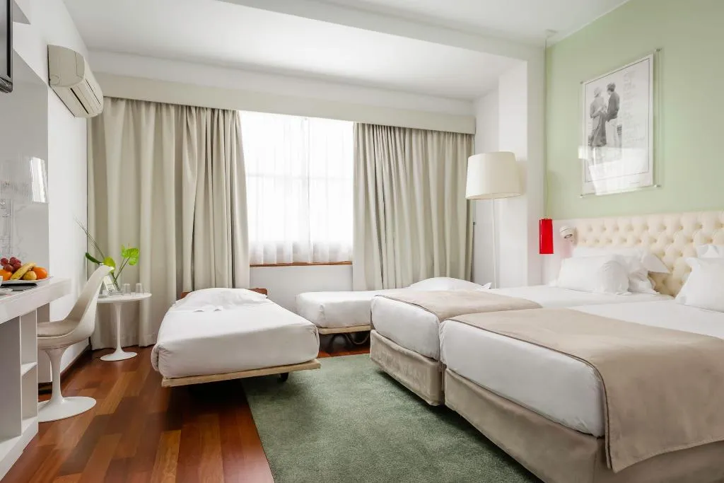 FAMILY ROOM STANDARD Room, Florida, Lisbon