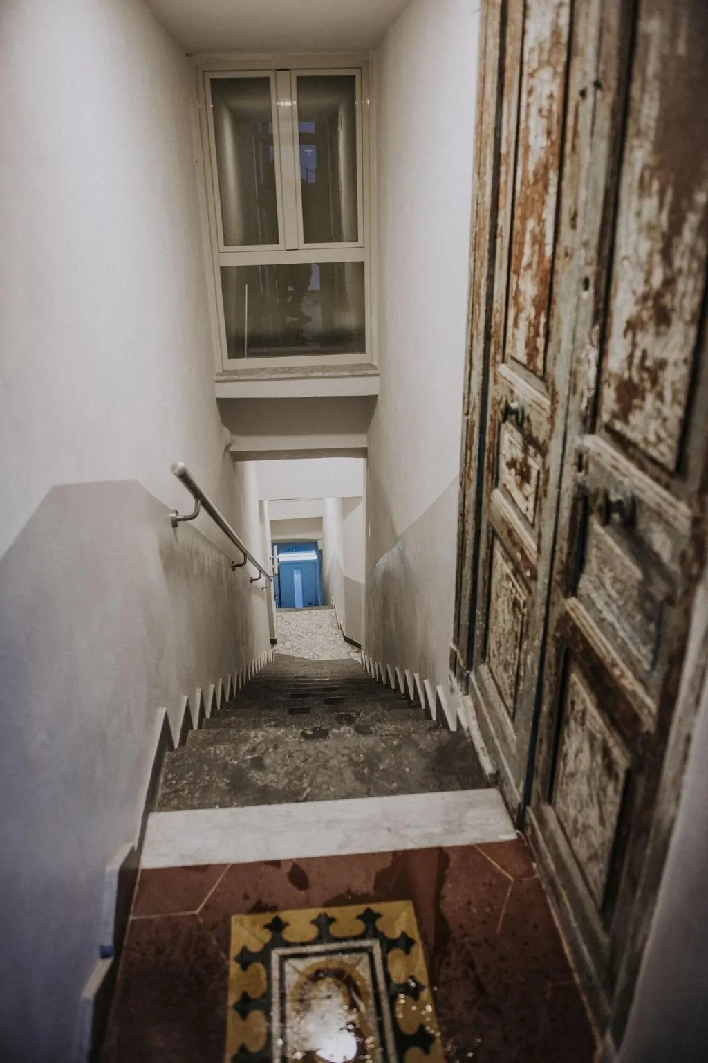 Lobby, Palazzo San Vincenzo, Naples