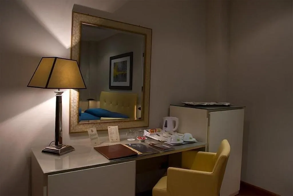 Room, Hotel Giardino Inglese, Palermo