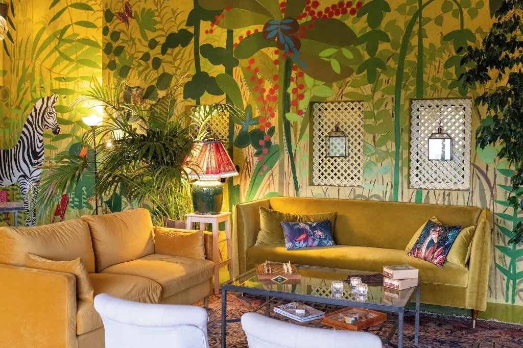Room, Aal Cachucho, Madrid