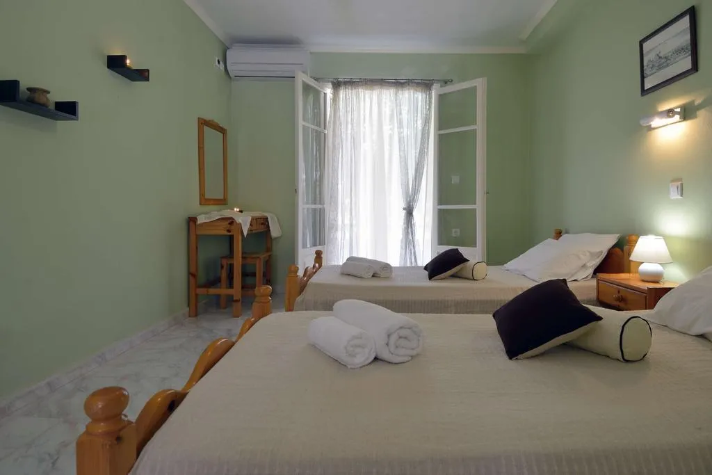 STUDIO STANDARD Room, Damaskis Studios, Corfu
