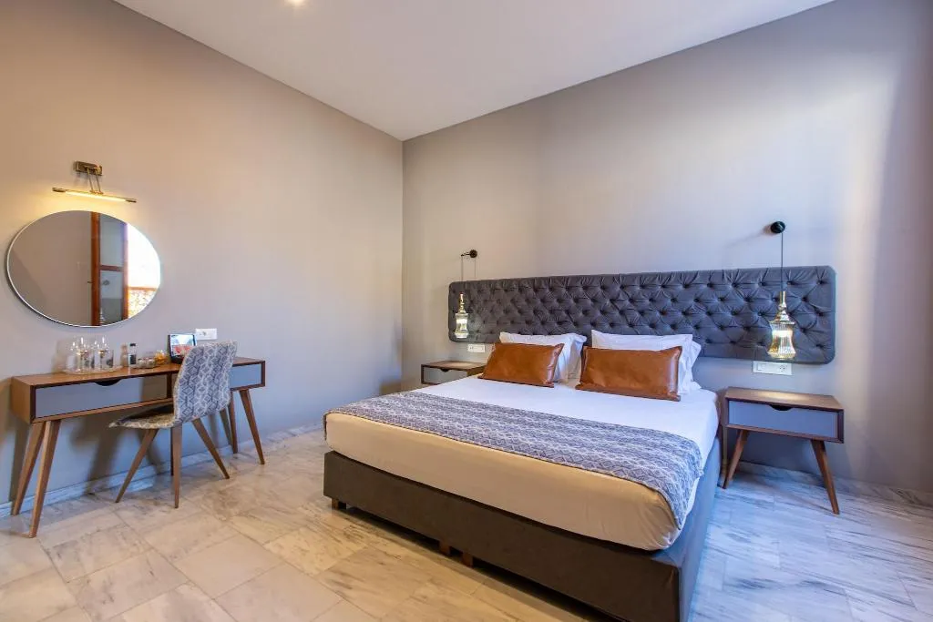 Room, Minaret Suites & Apartments, Crete
