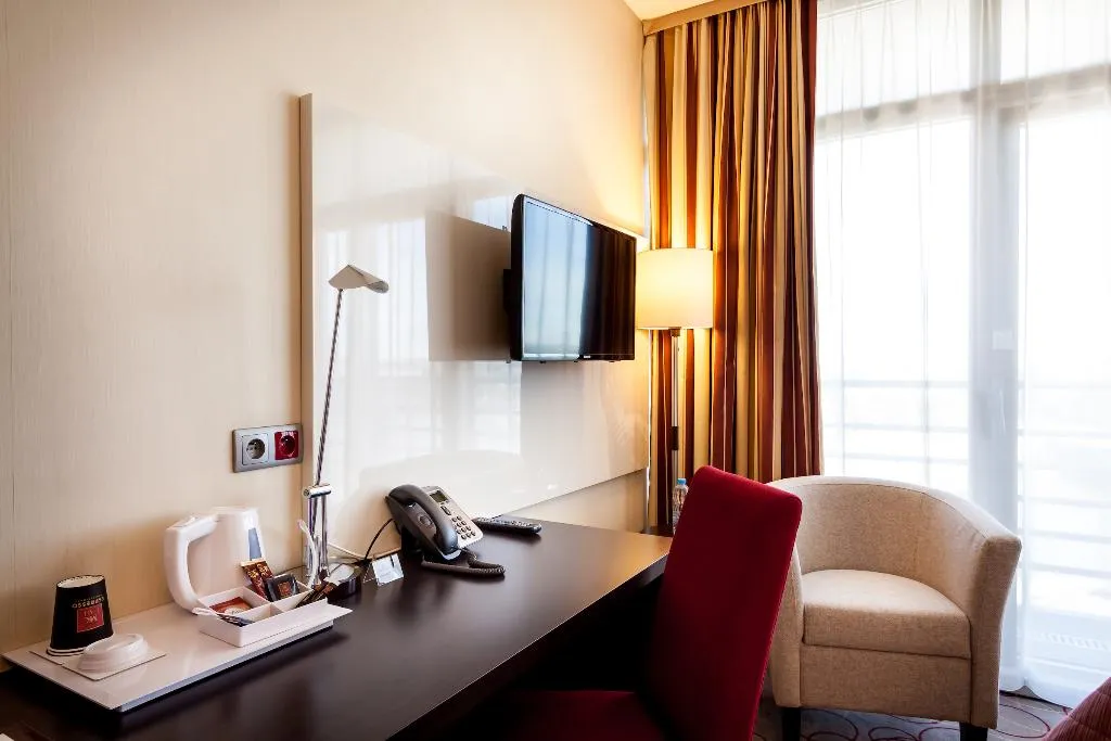 DOUBLE STANDARD Room, Qubus Hotel Krakow, Krakow