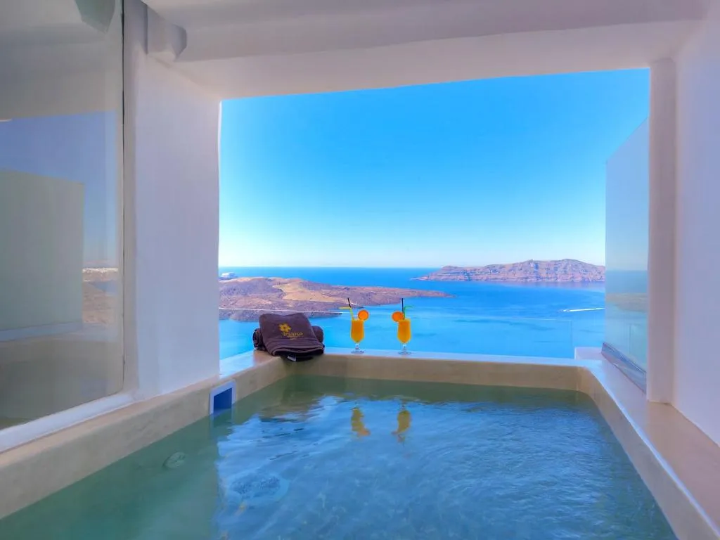 Room, Iriana Suites, Santorini