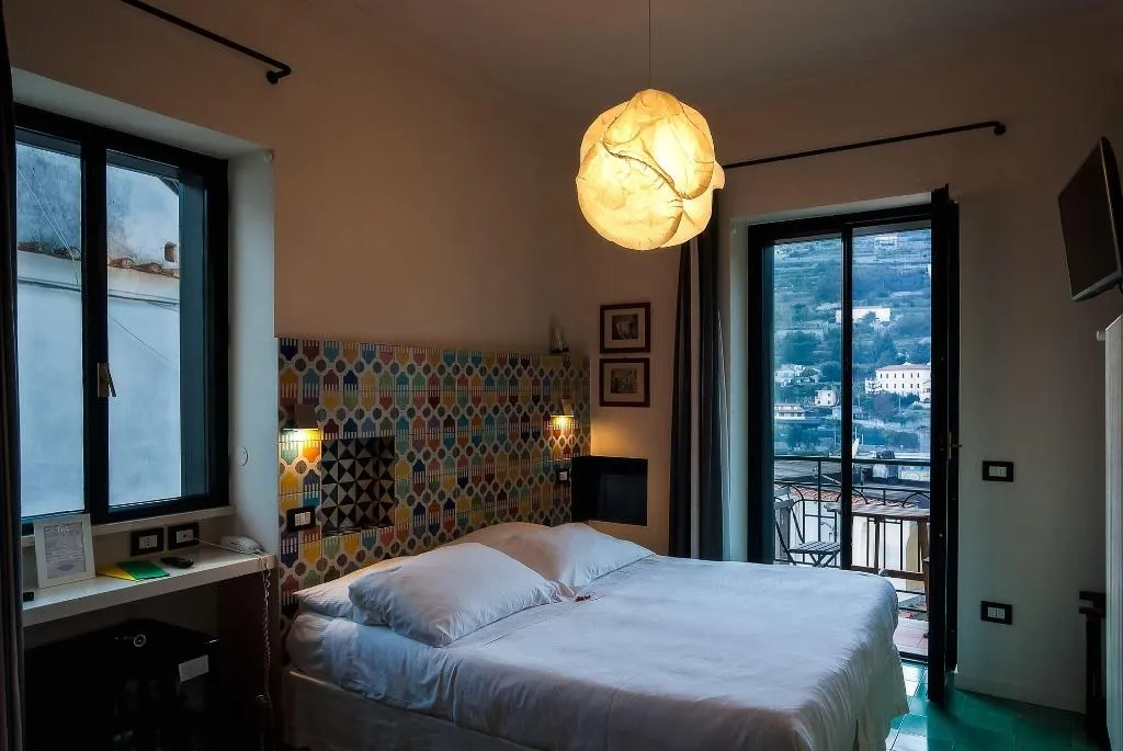 Room, La Moresca, Naples