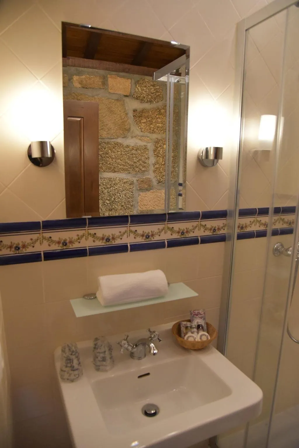 Room, Quinta Do Outeiro, Porto