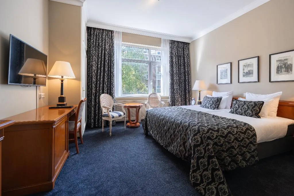 DOUBLE DELUXE Room, Apollofirst Boutique Hotel, Amsterdam