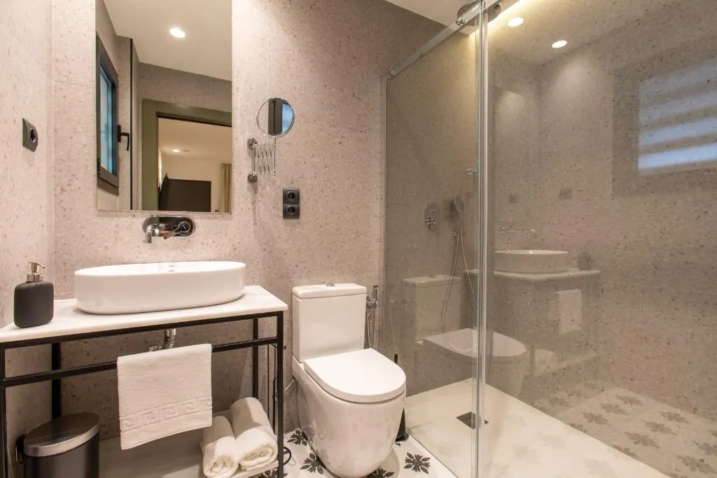 JUNIOR SUITE SUPERIOR KING BED Room, Boutique Rooms Playa Burriana, Costa Del Sol