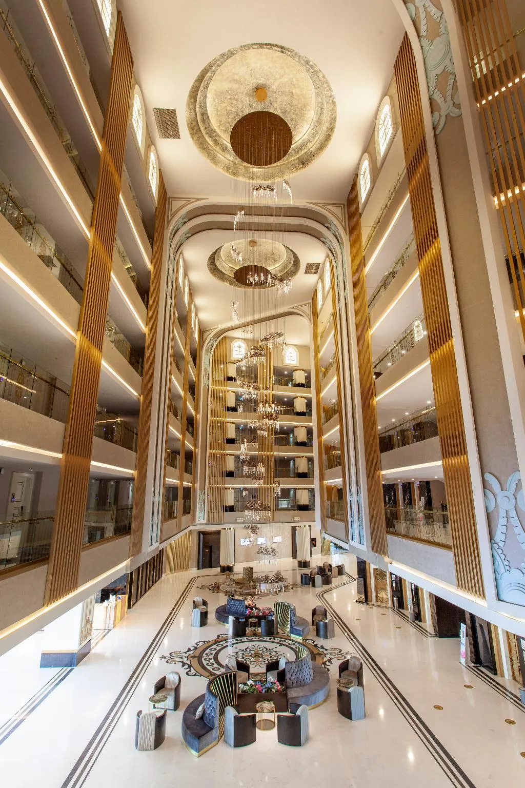 Lobby, Haydarpasha Palace, Antalya