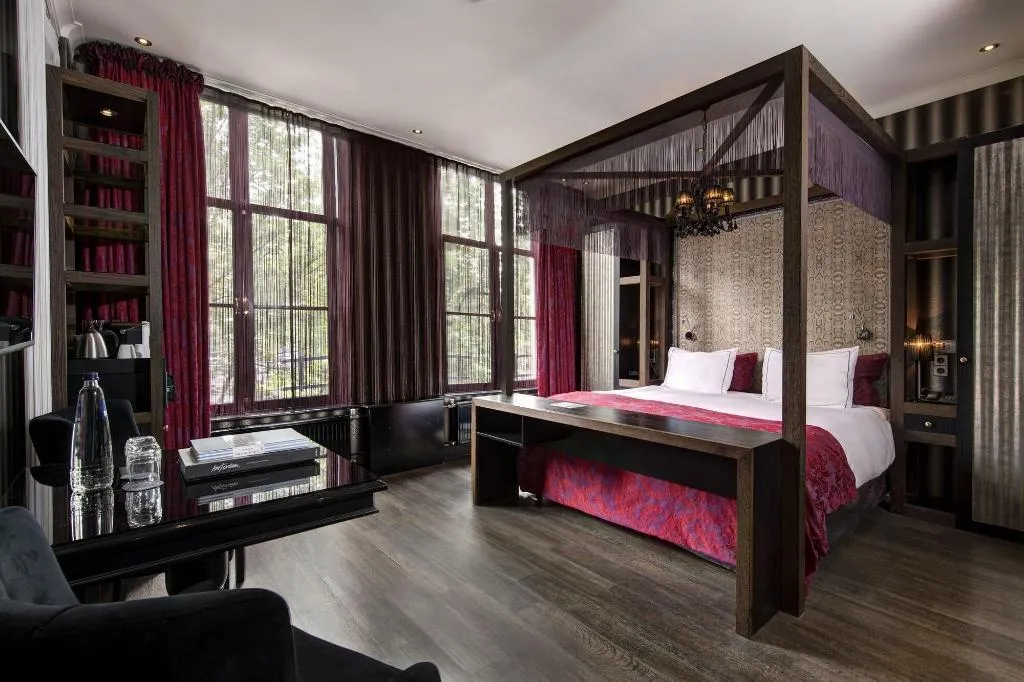 Room, The Pavilions Amsterdam, The Toren, Amsterdam