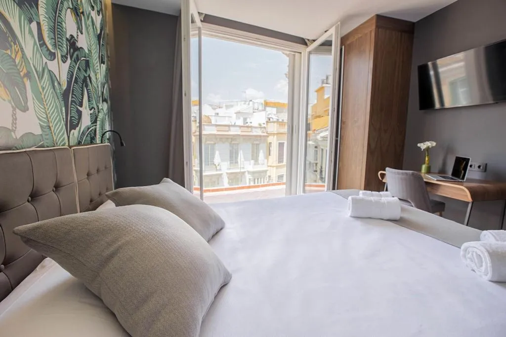 DOUBLE SUPERIOR CITY VIEW Room, Málaga Premium Hotel, Costa Del Sol
