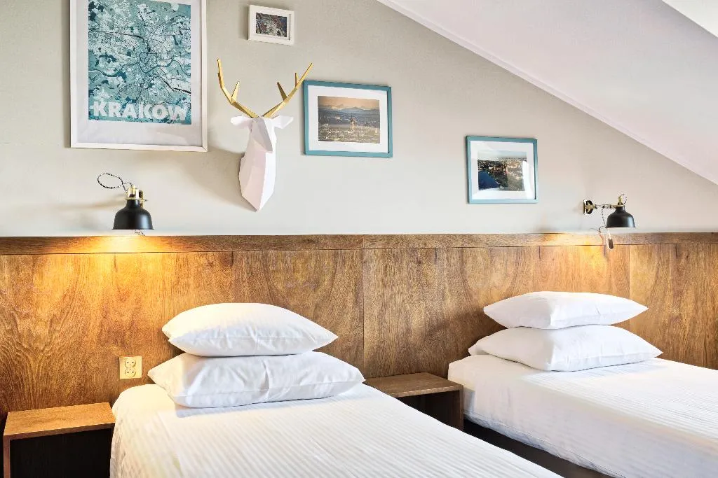 TRIPLE CLASSIC CITY VIEW Room, Daniel Griffin Aparthotel by Artery Hotels, Krakow