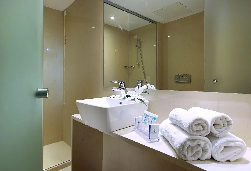 SUITE SEA VIEW Room, Porto Veneziano, Crete