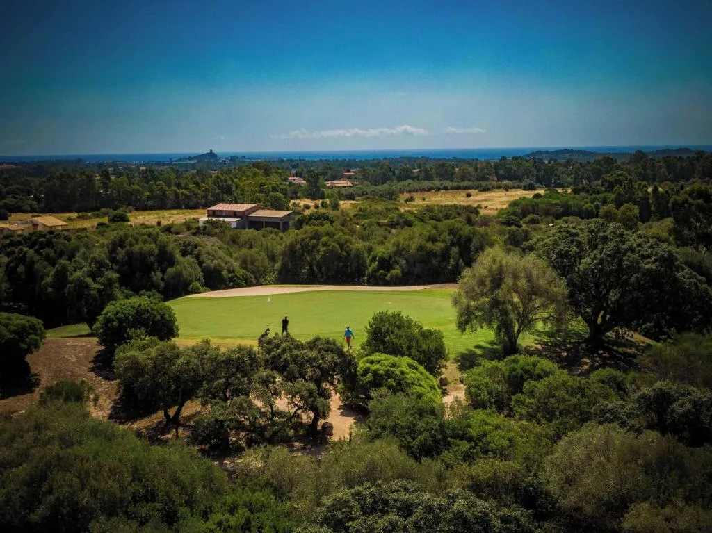 Sports and Entertainment, Is Molas Resort, Cagliari