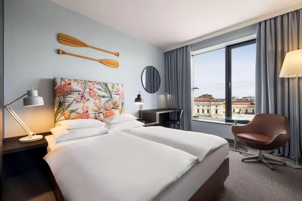 SUITE WITH DOUBLE BED Room, Vienna House by Wyndham Andel's Cracow, Krakow