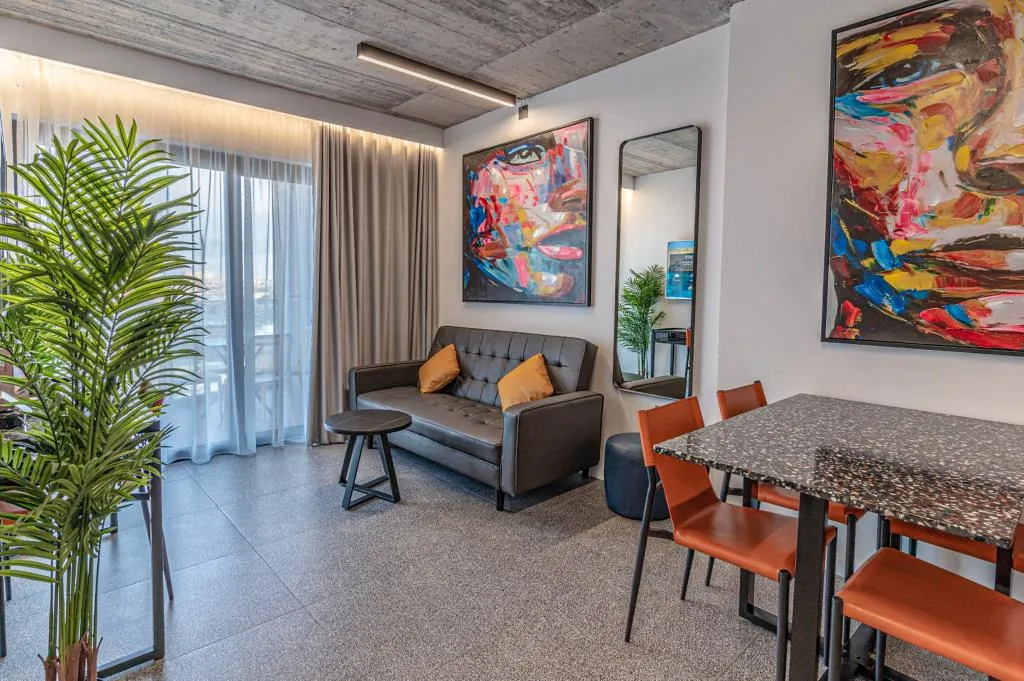FAMILY ROOM HARBOUR VIEW Room, Grands Suites Hotel Residences & Spa, Malta