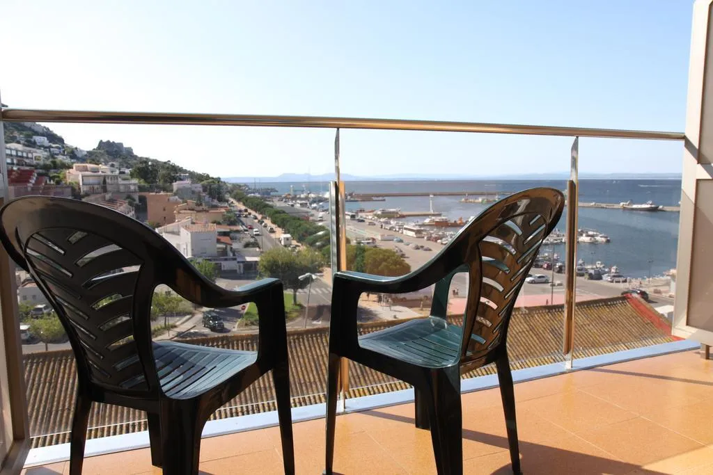 DOUBLE HARBOUR VIEW Room, Univers, Costa Brava