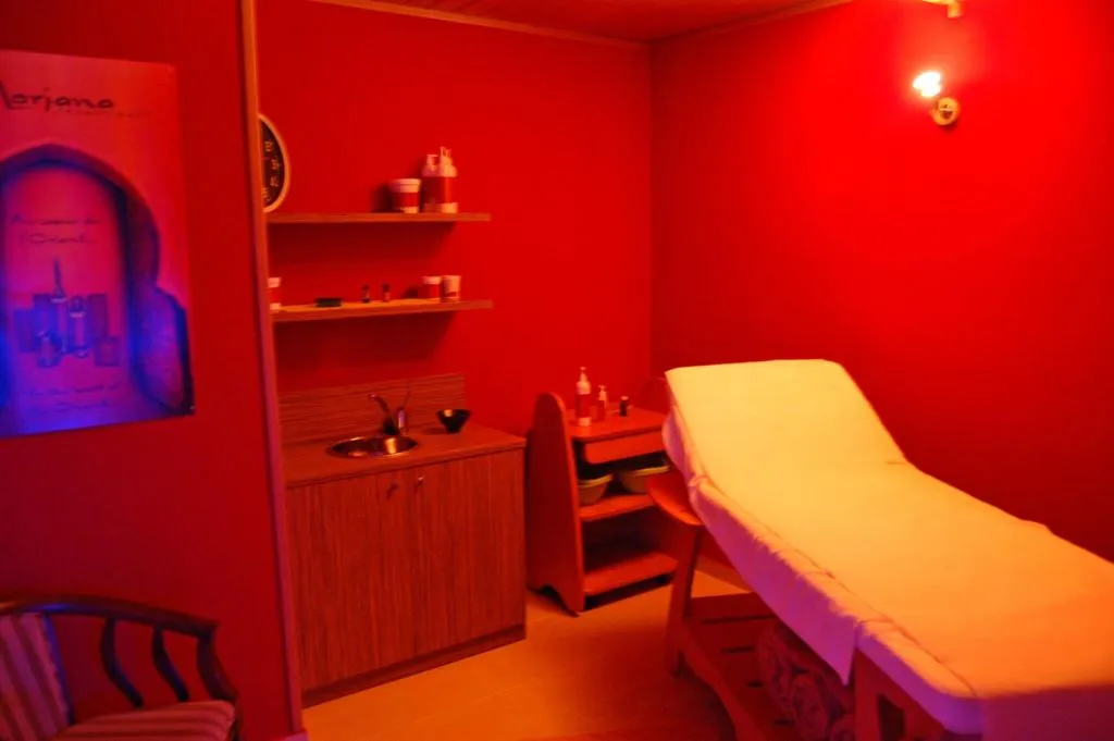 Sports and Entertainment, Hotel Residence Capo Campolato, Catania
