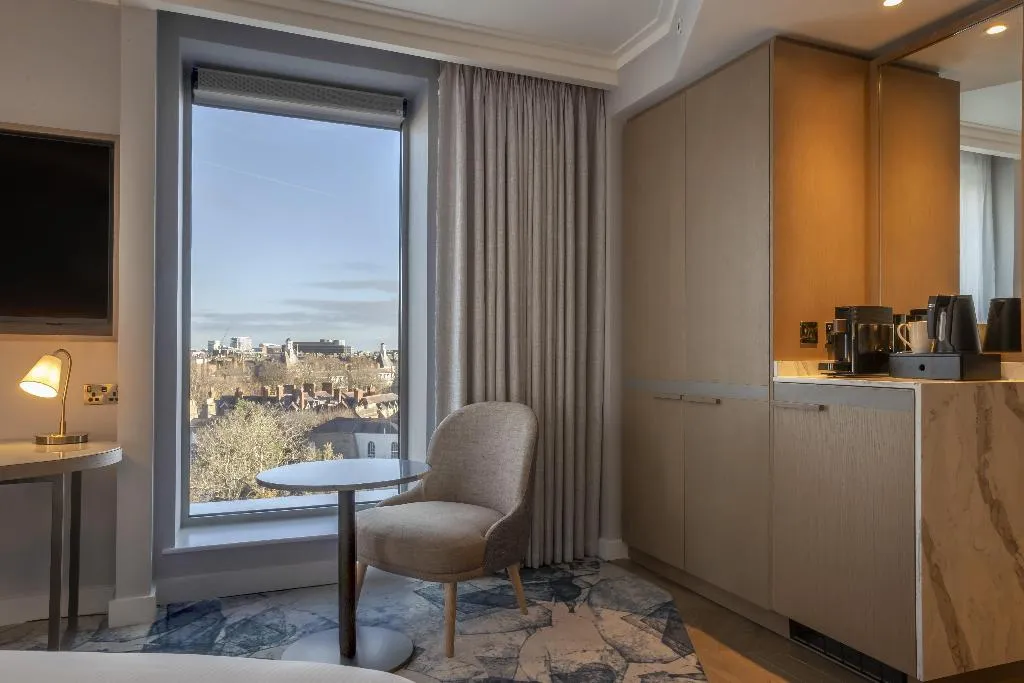 DOUBLE CITY VIEW Room, Hilton Dublin Charlemont, Dublin