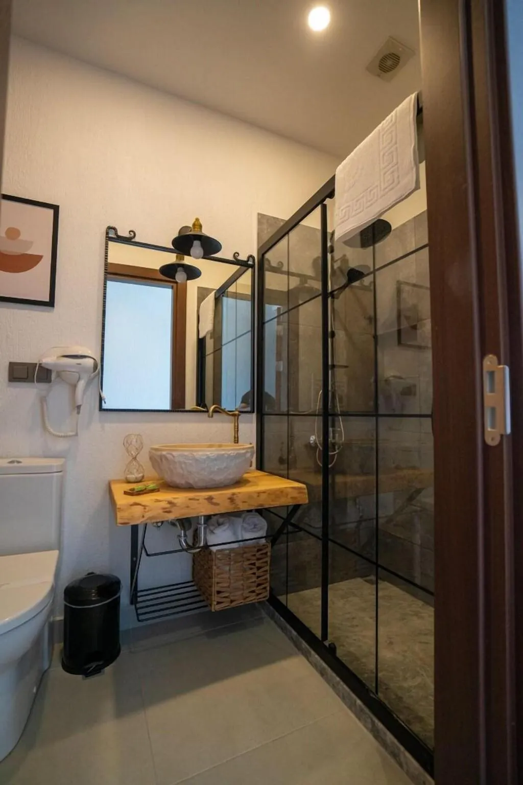 Room, Ajlan oia, Izmir