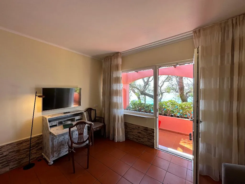 TWIN TWO BEDS Room, Inn & Art Hotel Gallery, Madeira