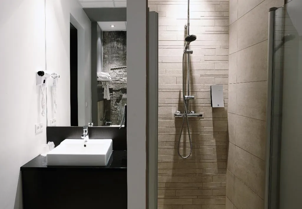 Double or Twin STANDARD Room, Fosshotel Raudara, Reykjavik