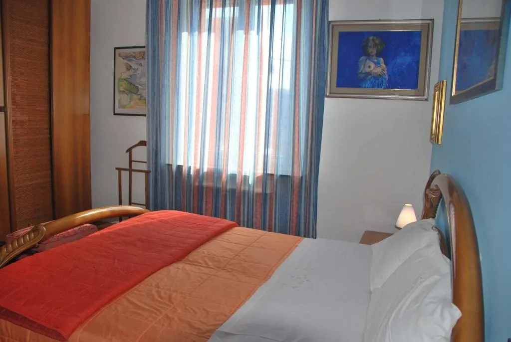 Room, B&B Percorso Verde, Perugia