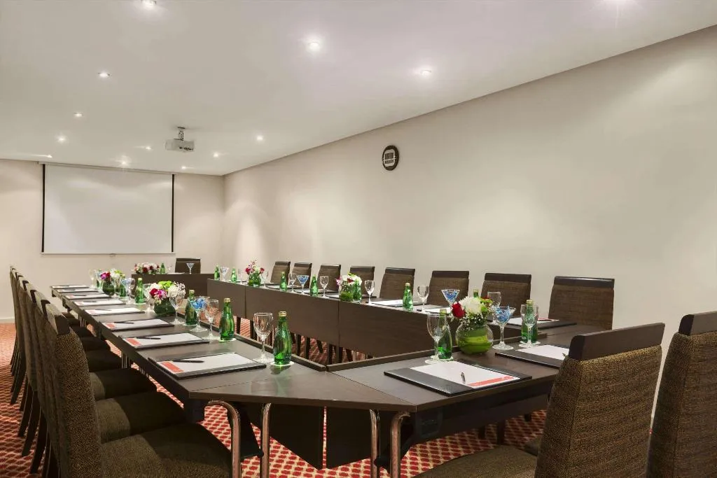 Conferences, Ramada Hotel & Suite Ajman, Dubai