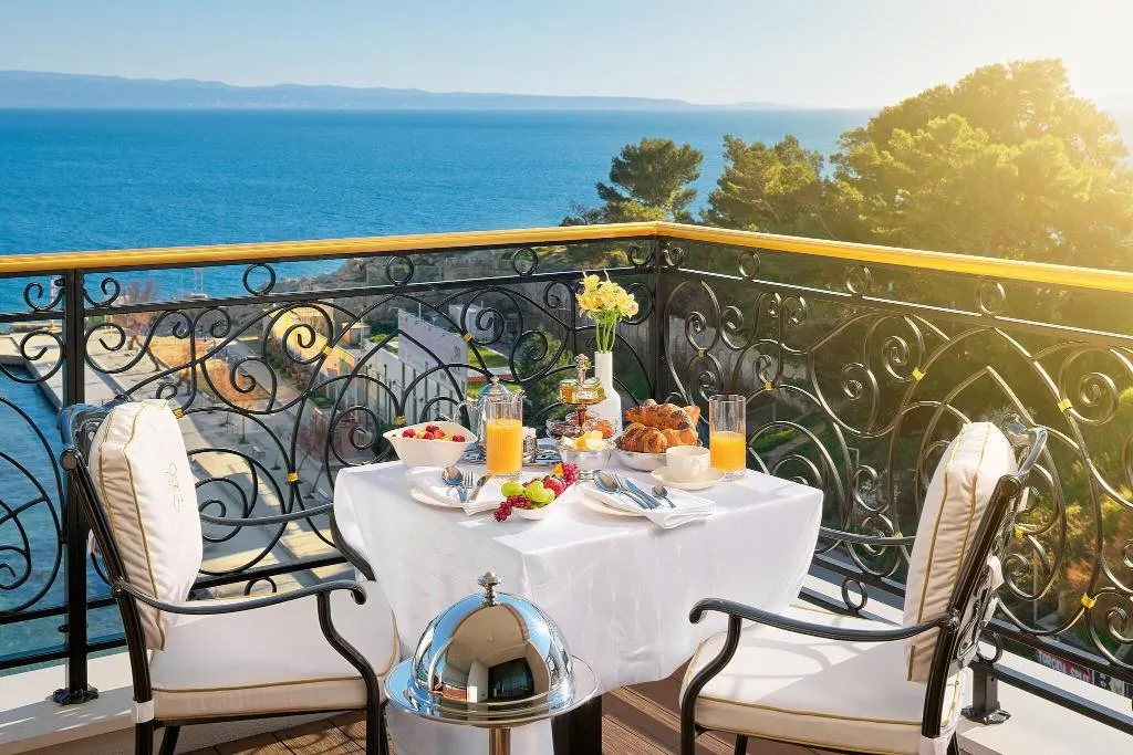 DOUBLE LUXURY SEA VIEW Room, Hotel Villa Harmony, Split