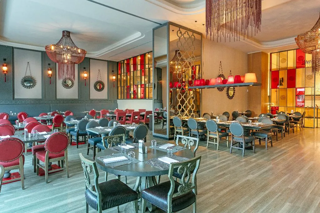Restaurant, Titanic Deluxe Lara, Antalya